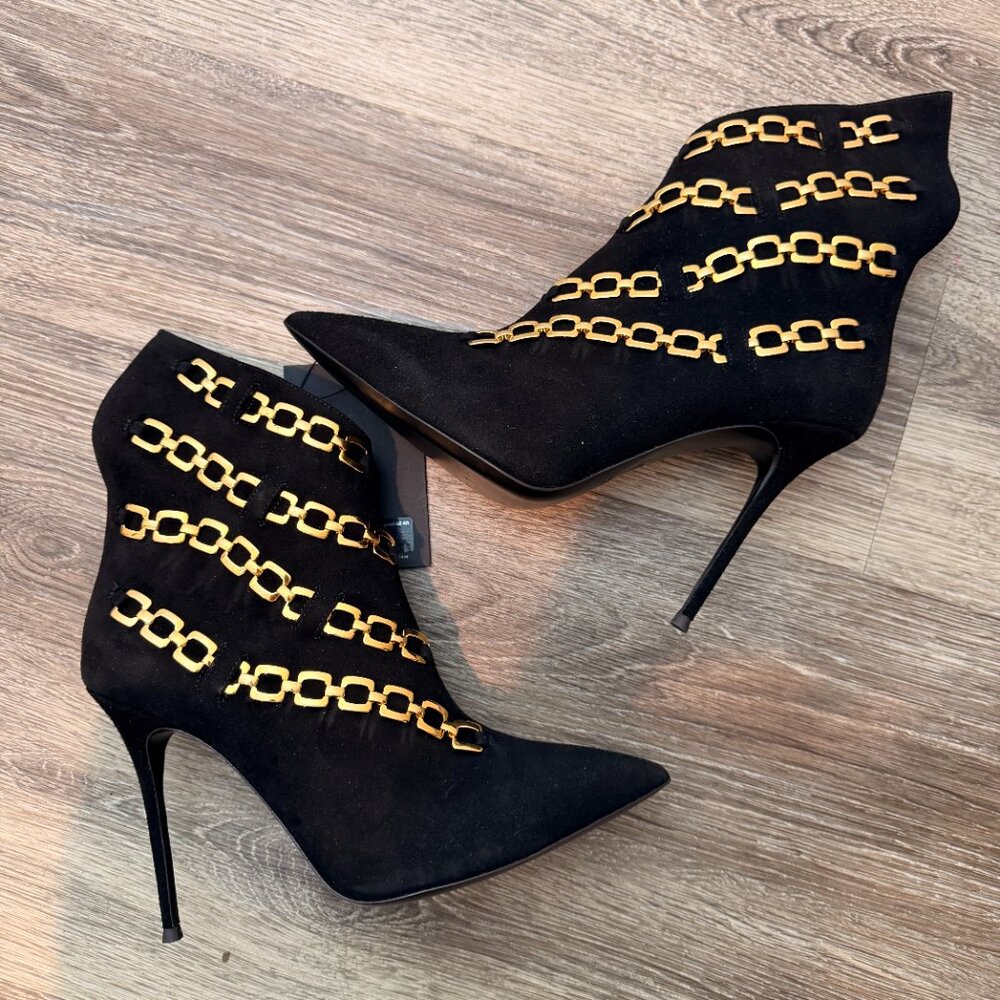 Giuseppe Zanotti Gold Chain Bootie NWT Size 9